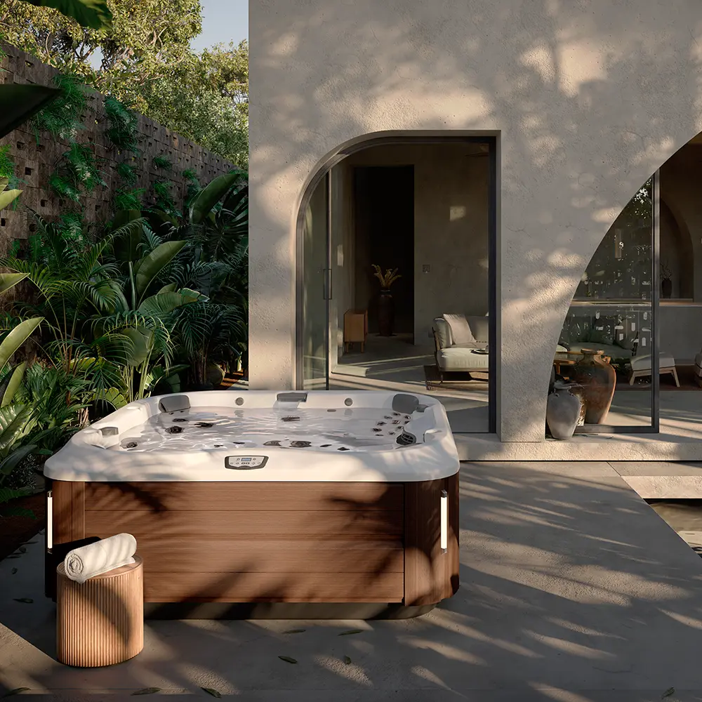 Jacuzzi J 365