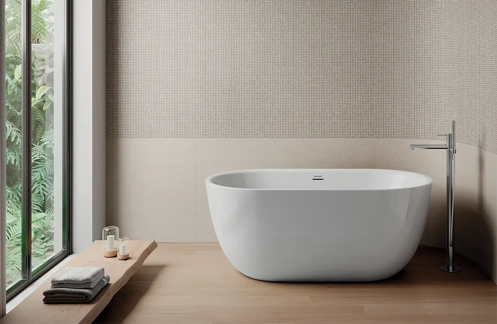 JACUZZI ΜΠΑΝΙΕΡΕΣ ΕΛΕΥΘΕΡΗΣ ΤΟΠΟΘΕΤΗΣΗΣ